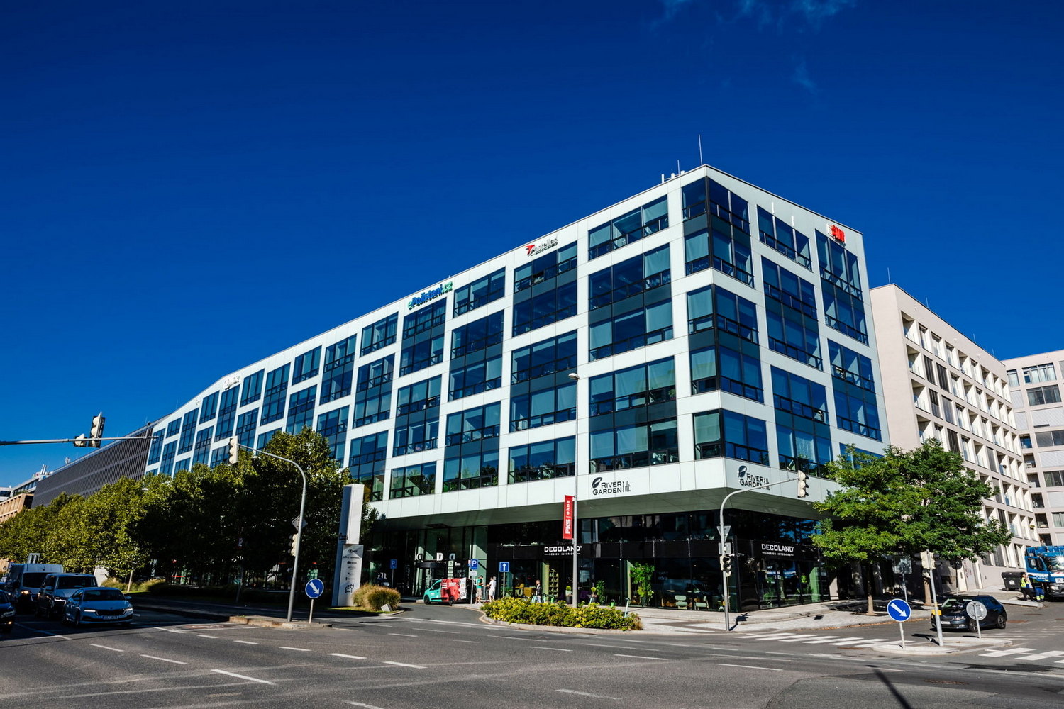 Příběhy firem z Prahy: Inspirujte se příběhy z rohanskenabrezi.cz