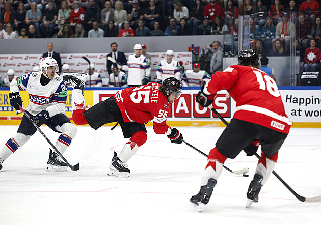 ONLINE: Kanada - Norsko 2:2. Vlažný úvod favorita, pak ale dvakrát pálí Scheifele